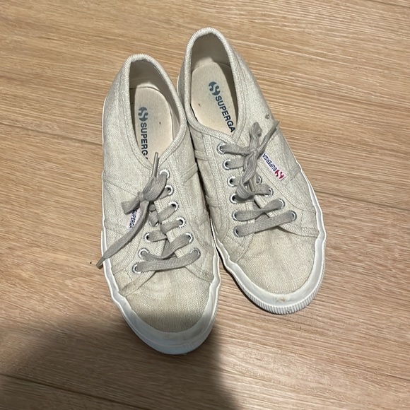 Superga sneakers- good condition - Picture 3 of 4